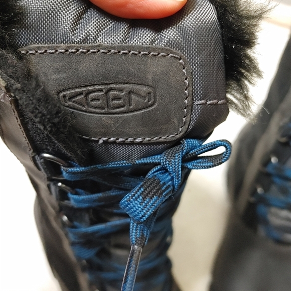 KEEN Wapato leather boots 7.5 - Picture 6 of 14